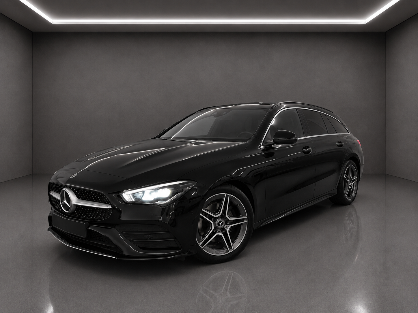 Mercedes Benz CLA 180 AMG Line